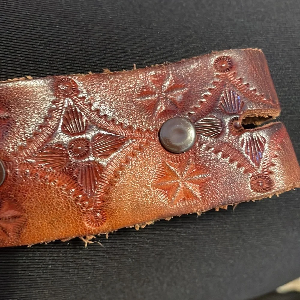 N/A no buckle